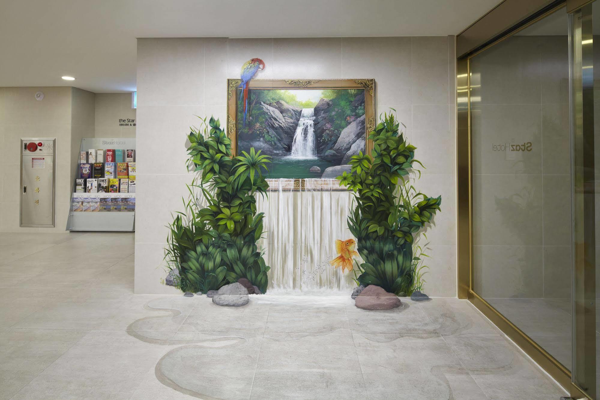 スタズ ホテル ミョンドン 2 ソウル特別市 エクステリア 写真